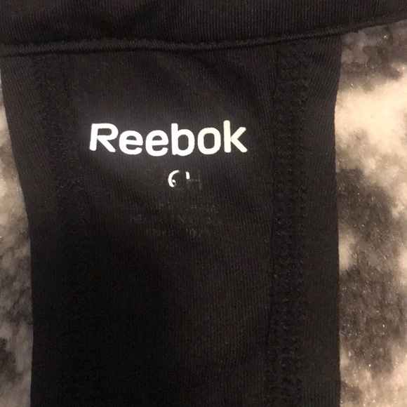 Reebok tanktop t-shirt (open back) - Picture 3 of 5